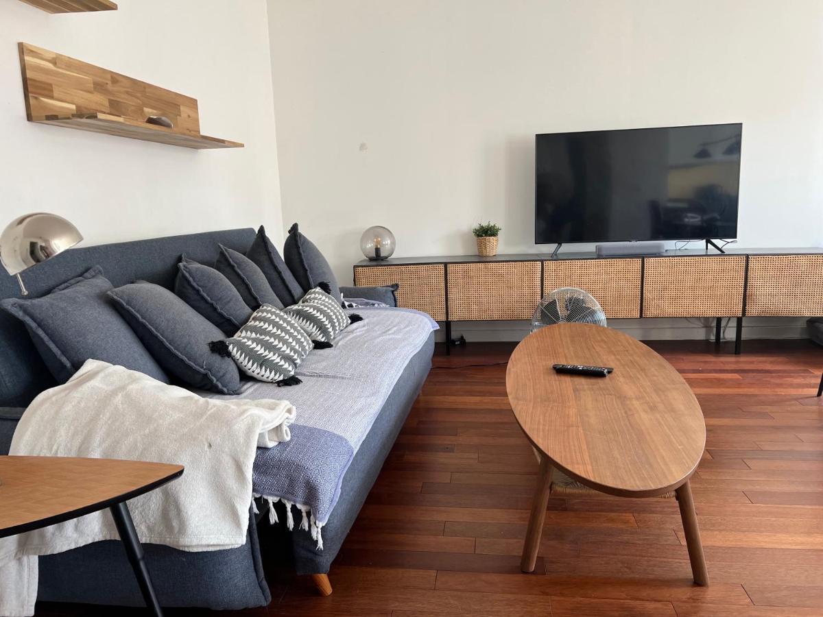 Bel Appartement Avec Terrasse Pantin Exterior foto